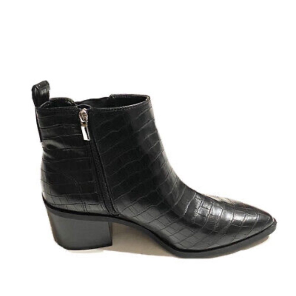 Boho Western Faux Snake Print Block Heel Chelsea Ankle Boot in Black Carolyn